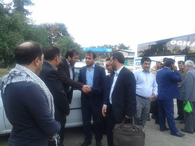 اعزام کاروان ۴۰ نفره شهرستان پارس آباد برای دیدار با مقام معظم رهبری + تصاویر