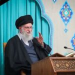 امام خامنه‌ای، رهبر و پیشوای مسلمانان جهان به شهادت رسیدند