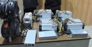 کشف ماینرهای غیرمجاز در یک منزل مسکونی / استخراج‌کنندگان ارز دیجیتال در اصلاندوز نقره‌داغ شدند